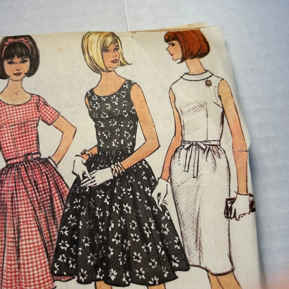 McCalls Vintage 1960's Pattern #8180 Misses Dress With Full‎ or Slim Skirt Sz 18